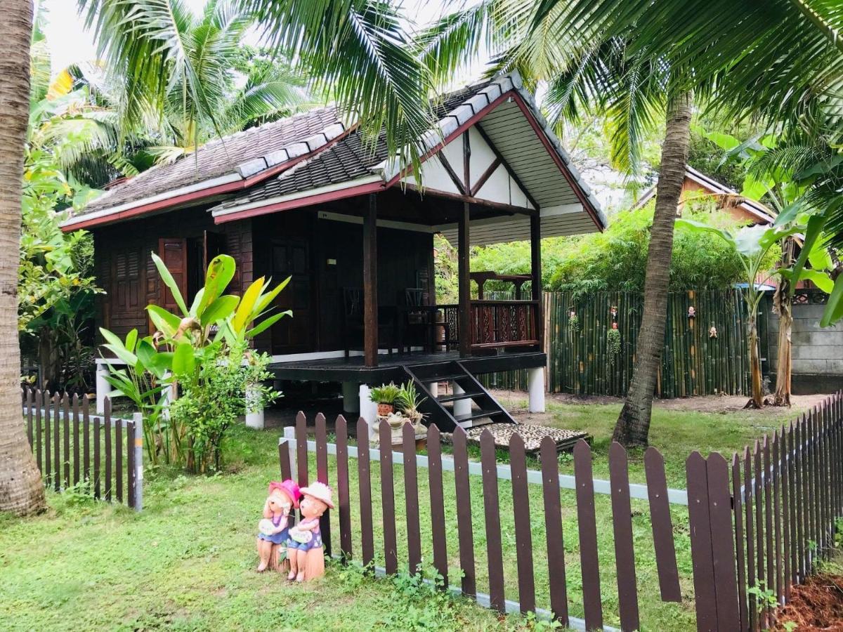 First Villa Beach Resort Baan Tai Exterior photo